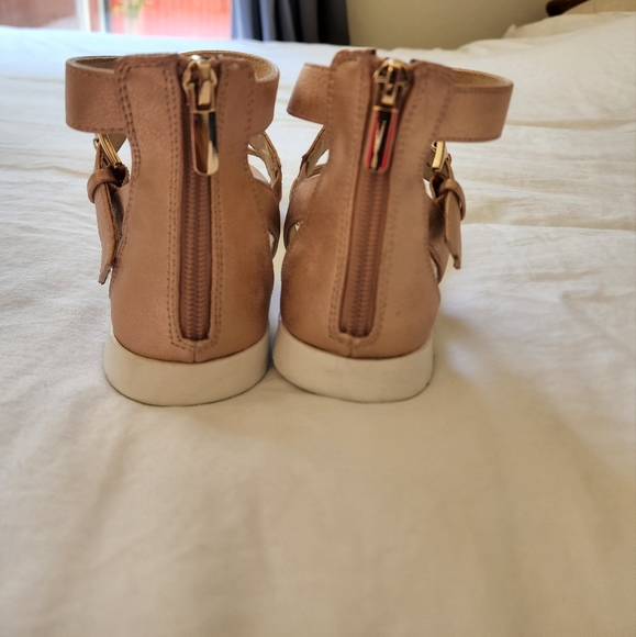 B52 By Bullboxer Ella Sandal, Big Girl's Size 5 M - Picture 3 of 4